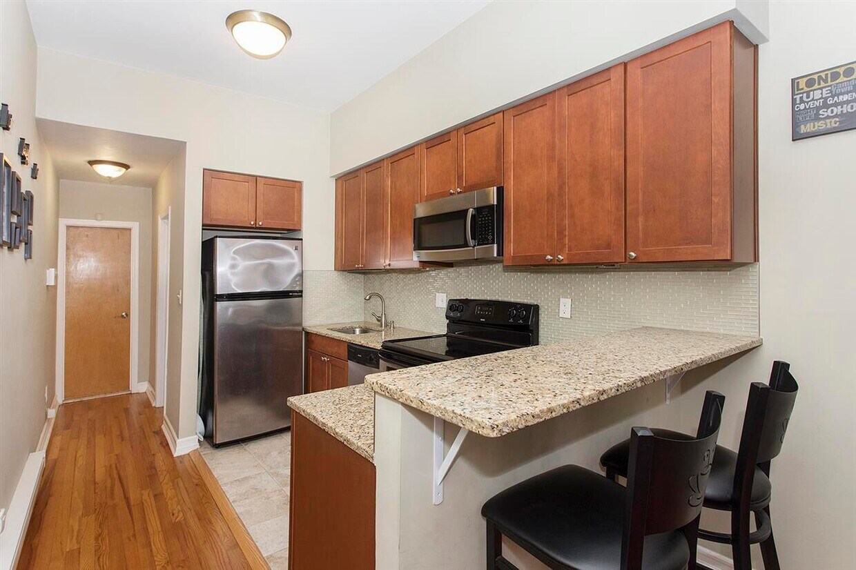 230 Bloomfield St Unit 102, Hoboken, NJ 07030 Condo for Rent in Hoboken, NJ