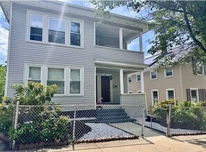 52 Dunnell Ave