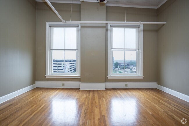 1 habitación, 1 baño - 750 pies cuadrados - Sala de estar - Sterchi & Kessler Lofts