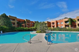 Building Photo - Cottonwood Ranch