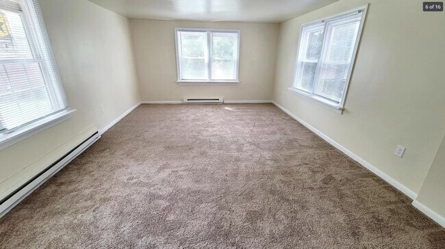 Foto del edificio - 1306 Bowen St