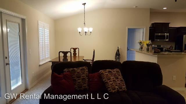 Primary Photo - 15330 Fremont Ct