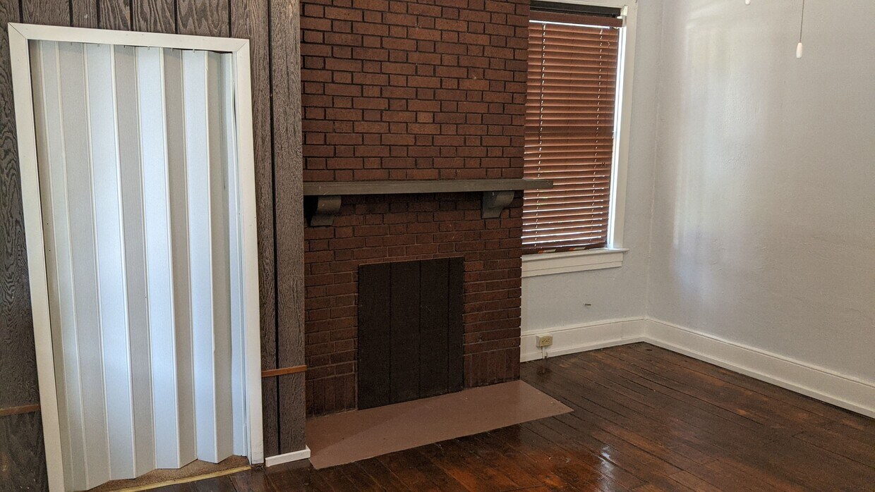 Primary Photo - 138 Greenside Ave