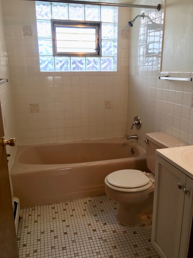 Foto del edificio - 7709 W Marwood Ave