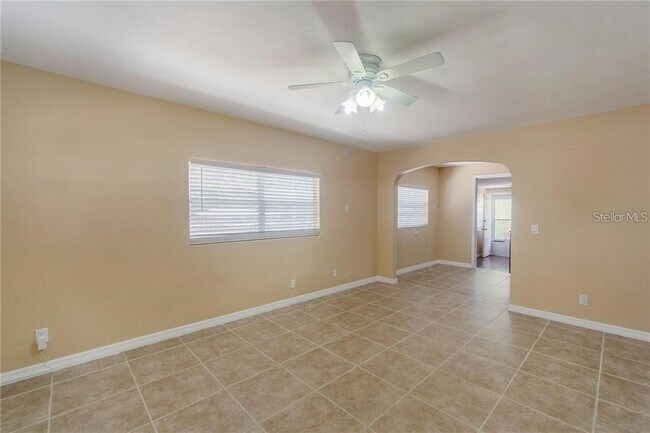 Foto del edificio - 2626 34th Ave N