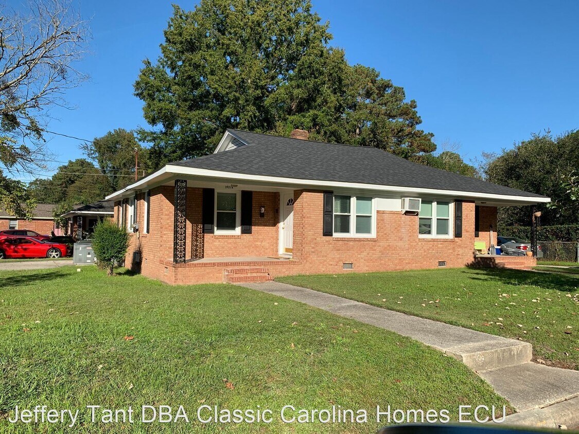 Primary Photo - 2 br, 1 bath House - 1401-A E 2nd Street
