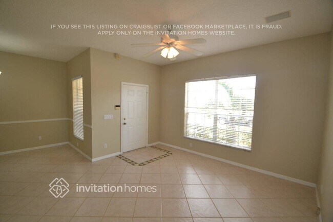 Foto del edificio - 4455 Sunset Cay Cir