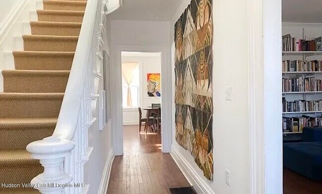 Foto del edificio - 967 Columbia St