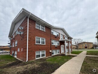 Building Photo - 446 N Ardmore Ave