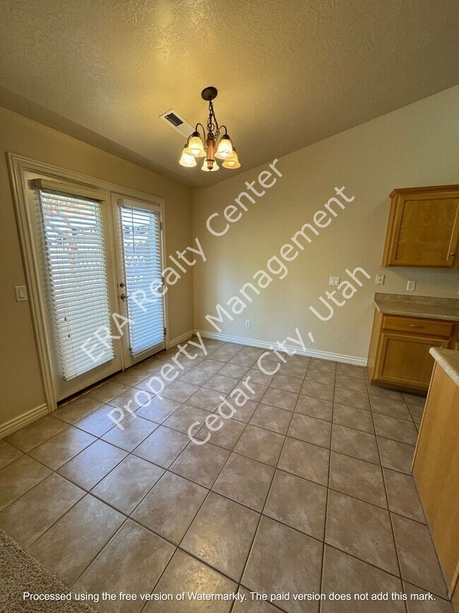 Foto del edificio - 1434 Southern View Dr