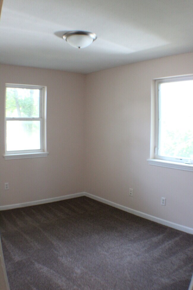 Dormitorio 1 - 1018 N Pennsylvania Ave