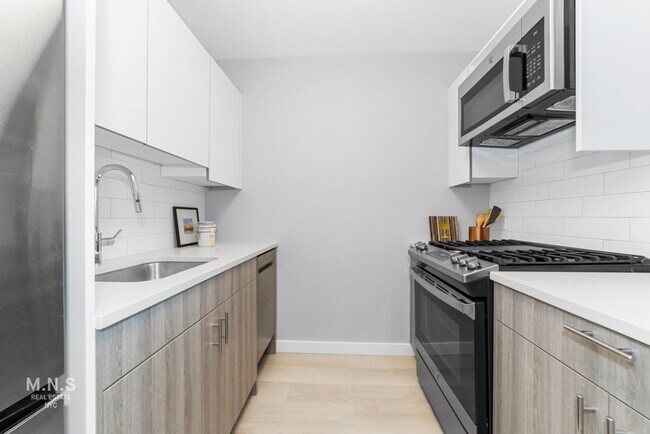 Foto del edificio - 800 Flatbush Ave