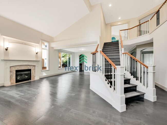 Foto del edificio - 4 bedroom, 2.5 Bathroom, 3 car garage Craf...