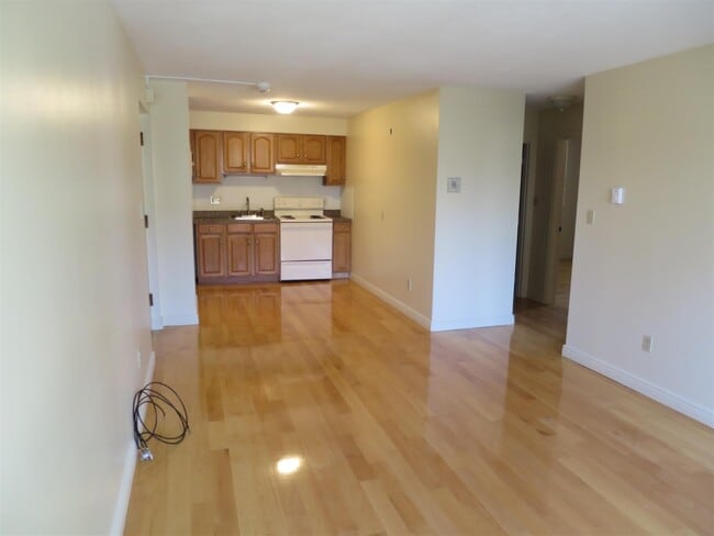 Building Photo - 23 Franklin St