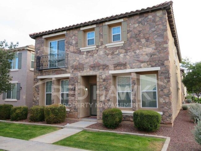 Photo - 980 S Huish Dr House