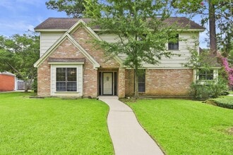 Building Photo - 3735 Pineleaf Dr