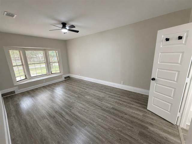 Foto del edificio - 517 Cherry Ln