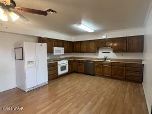 Building Photo - 1451 Hillside Dr