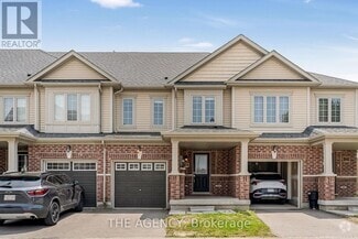 Building Photo - 570-570 Linden Dr