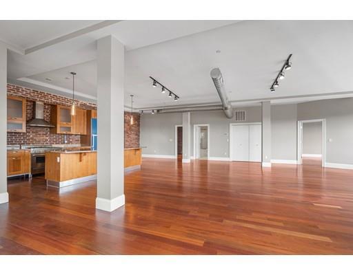 Foto del edificio - 126 N Washington St