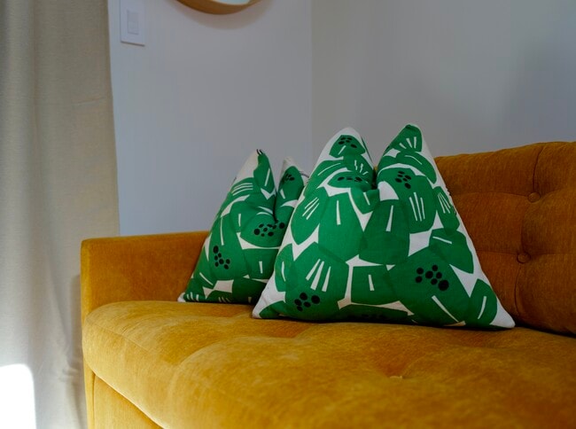 Building Photo - 5106 Cimarron St