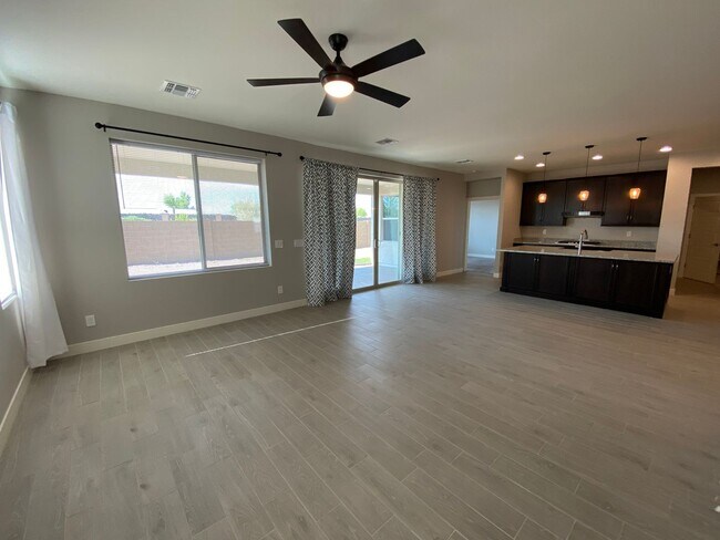 Foto del edificio - Coming soon. 55+ Ovation Home