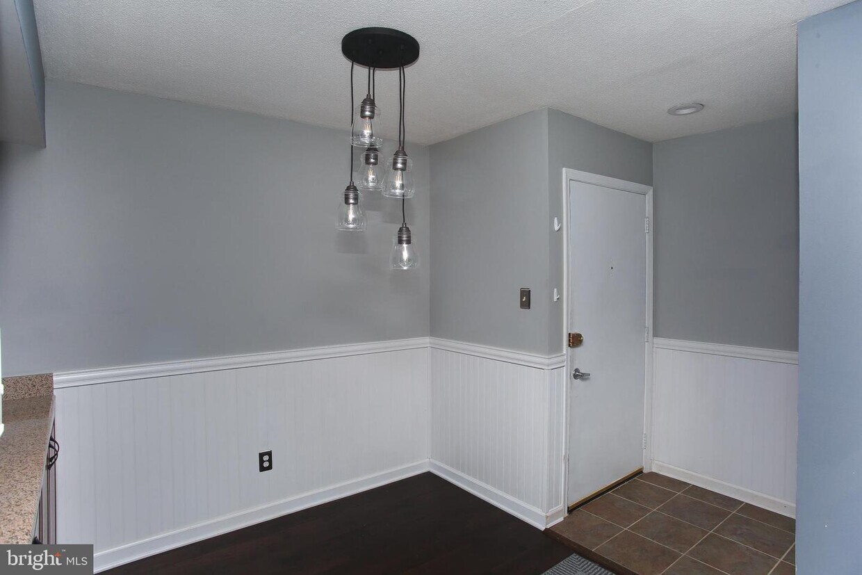 178 Oberlin Terrace Unit 14 P, Lansdale, PA 19446 Room for Rent in