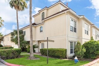 Building Photo - 7107 Harmony Cove