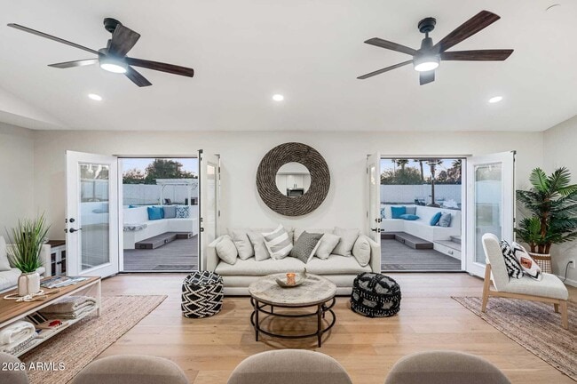 Foto del edificio - 12216 N 65th St