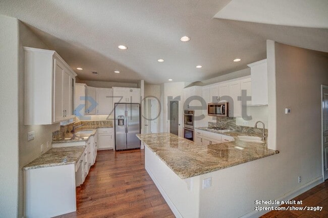 Building Photo - 3514 Oeste Ln