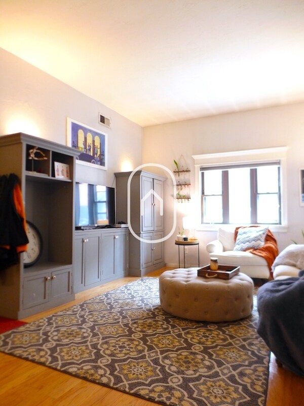 Foto del edificio - 158 F St