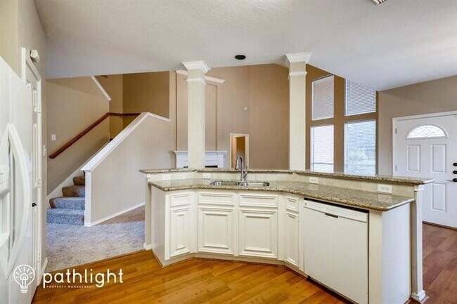 Building Photo - 4419 Sugarvine Ct