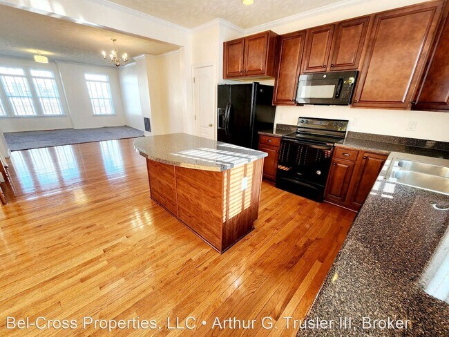 Foto del edificio - 4 br, 3.5 bath House - 4108 Sun View