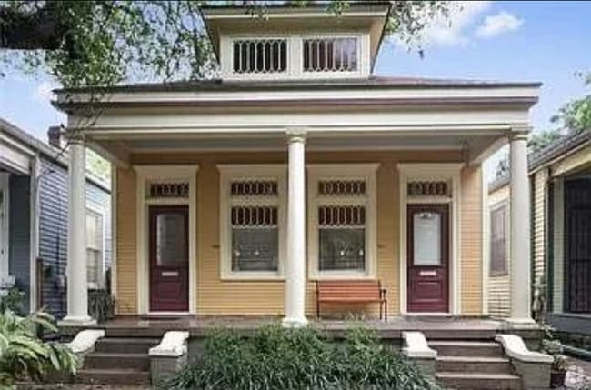 Building Photo - 8215 Spruce St