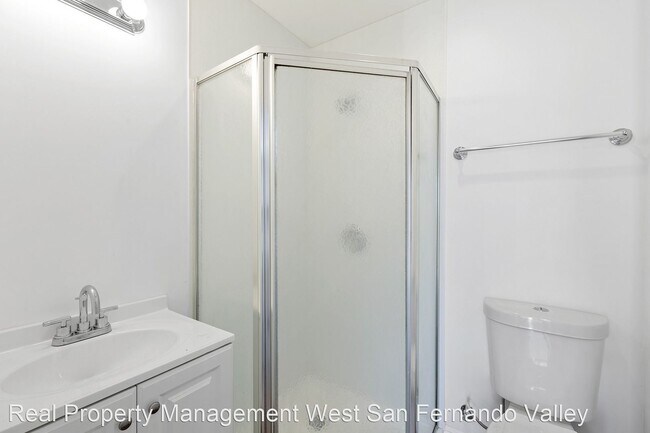 Foto del edificio - Studio, 1 bath House - 18157 Acre St.