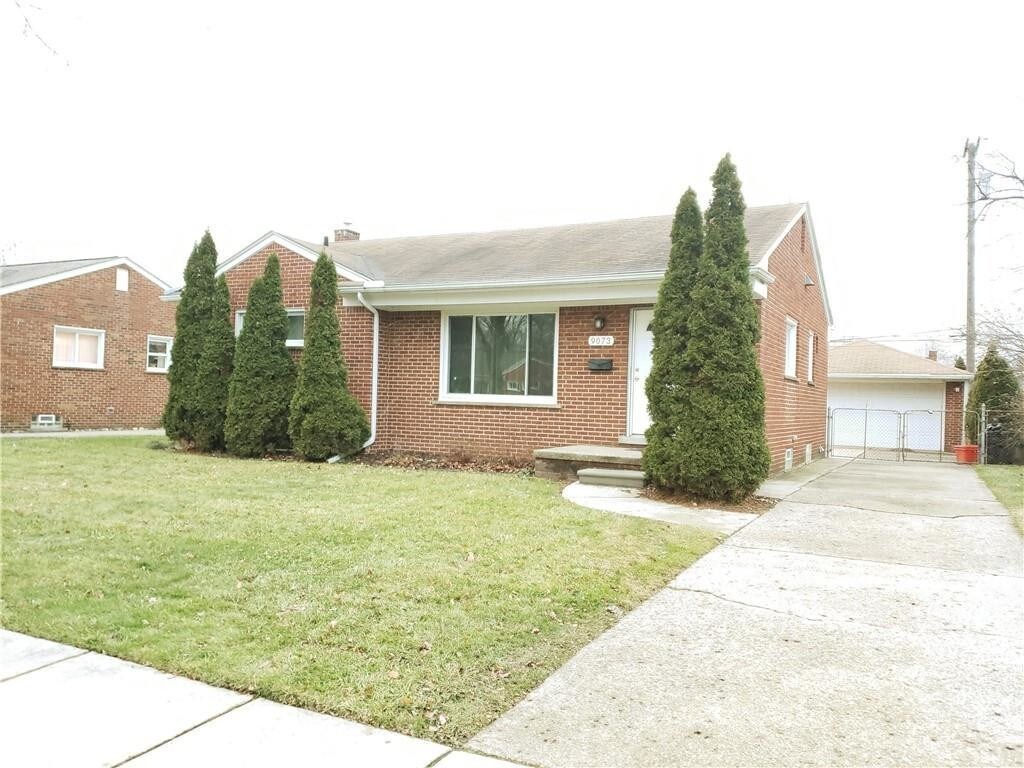 9073 Gillman St, Livonia, MI 48150 House for Rent in Livonia, MI