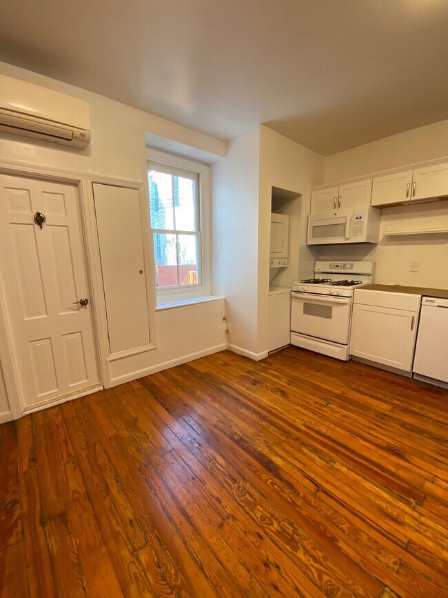 New Kitchen - 30 8th St NE
