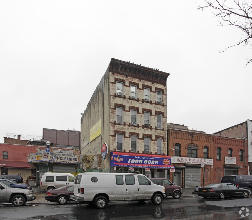 Primary Photo - 53 Montrose Ave