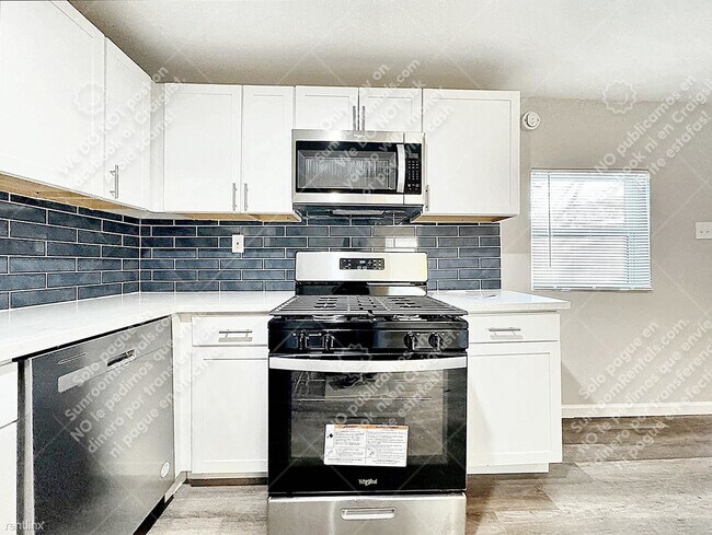 Foto del edificio - 1 br, 1 bath House - 6318 Sloan St B B