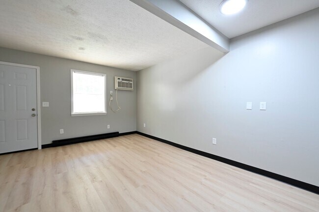 Foto del edificio - 26 Sunnyslope Dr