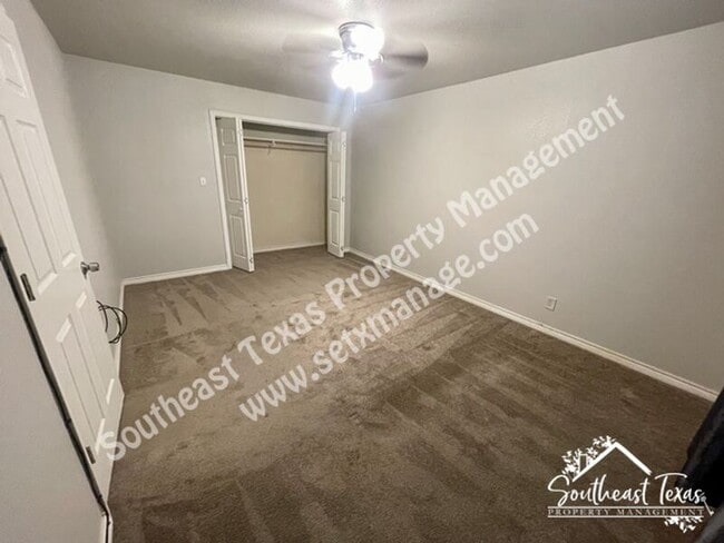 Building Photo - 11388 Williford Rd