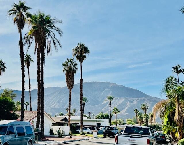 Building Photo - 73410 Royal Palm Dr