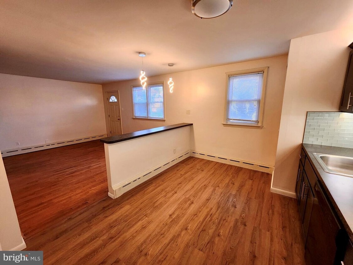 1075 Colwell Ln, Conshohocken, PA 19428 Apartment for Rent in