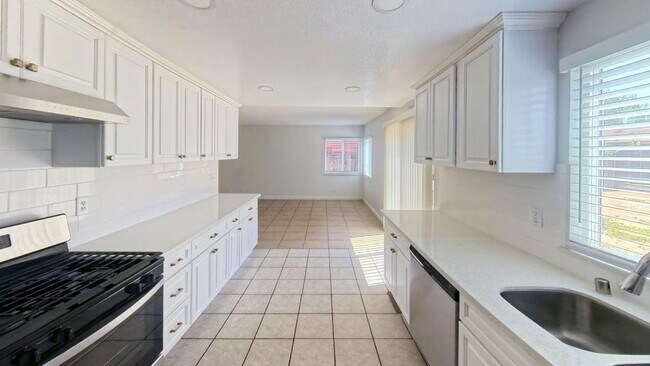 Foto del edificio - 13677 Golden Eagle Ct