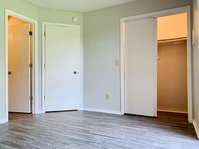 Foto del edificio - 2BD 2BA Duplex in NW OKC!!