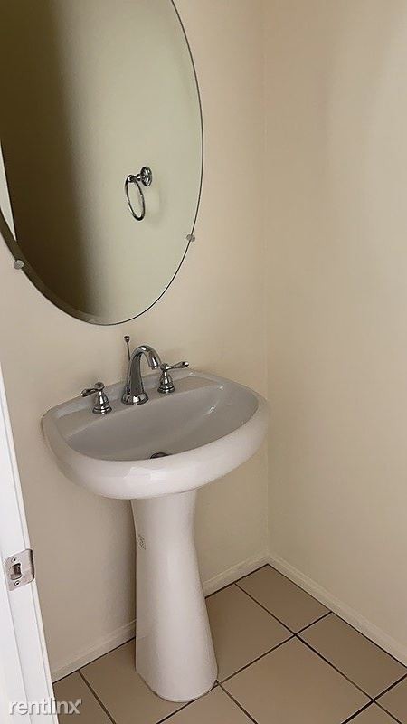 Building Photo - 3 br, 2.5 bath Condo - 10563 Lavender Circle