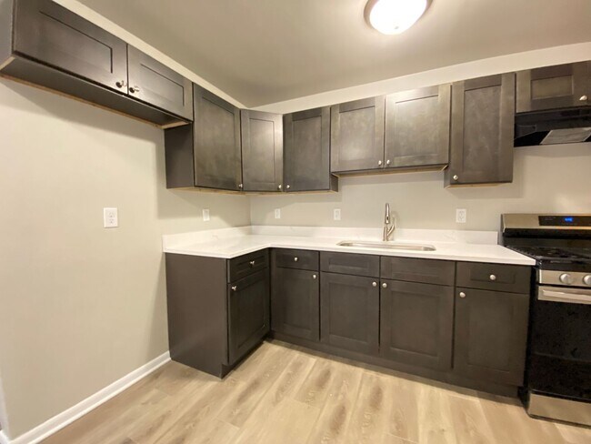 Foto del edificio - 2 Bedroom Home In Gary