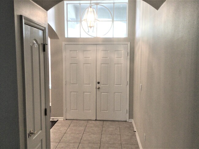 Building Photo - 461 Misty Oaks Rn