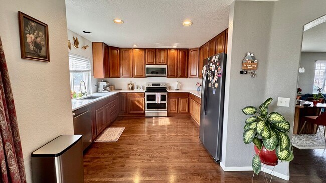 Foto del edificio - 2208 Buttercup St