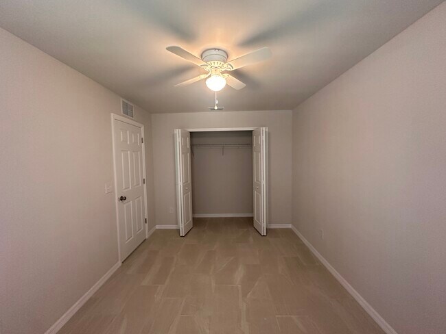 Building Photo - 2106 Andalusia Blvd